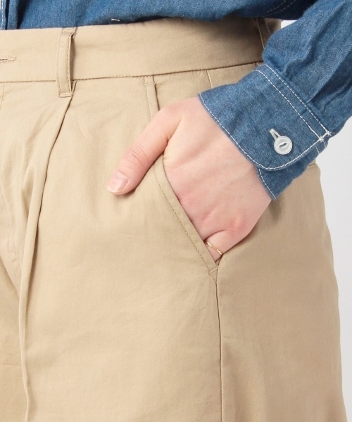 THE EMPORIUM（ジエンポリアム）の「ワイドセンタープレスパンツ（その他パンツ・レディース・ホワイト/ベージュ/ブルー・38/40）」の9枚目の写真