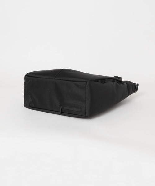 URBAN RESEARCH DOORS(アーバンリサーチドアーズ)の「『別注』SML×LIFE STYLE TAILOR 2WAYトートバッグ(ハンドバッグ・メンズ・ブラック・-)」の12枚目の写真