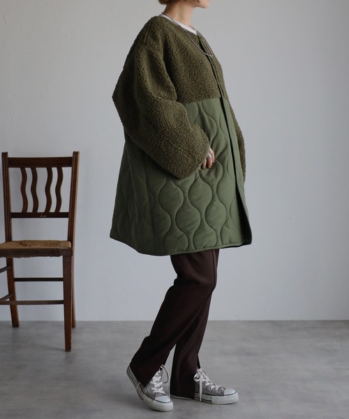 r.（アールドット）の「マットタフタ×ボア切替 キルティング ミドルコート（ノーカラーコート・レディース・ベージュ/ブラック/アイボリー/オリーブ/カーキ/ライトベージュ・FREE）」の10枚目の写真