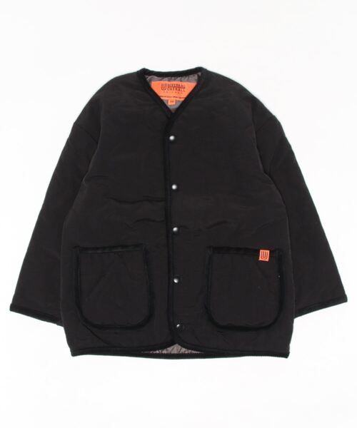 UNIVERSAL OVERALL（ユニバーサルオーバーオール）の「/UNIVERSAL OVERALL/KIDS QUILT JACKET（ノーカラーコート・キッズ・ブラック/アイボリー・120/130/140/150/110）」の2枚目の写真