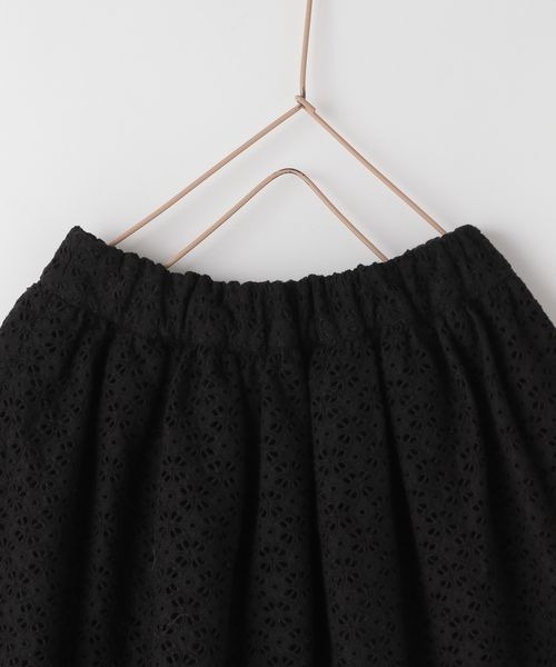 LOWRYS FARM（ローリーズファーム）の「レースギャザースカート　175480（スカート・キッズ・ブラック/ホワイト/グリーン・110cm/120cm/130cm/140cm/150cm）」の6枚目の写真