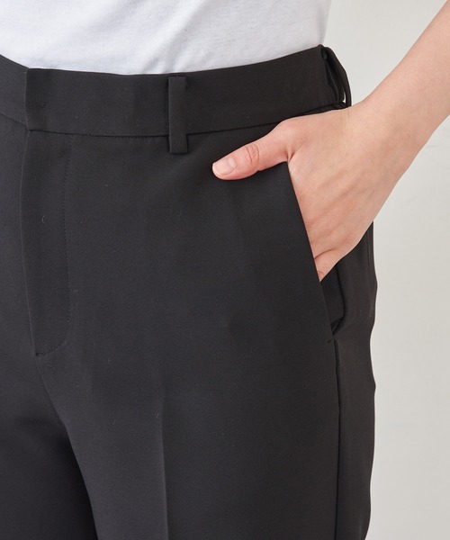 GALLARDAGALANTE（ガリャルダガランテ）の「センタープレステーパードパンツ（スラックス・レディース・ブラック/ライトベージュ・0/1）」の19枚目の写真