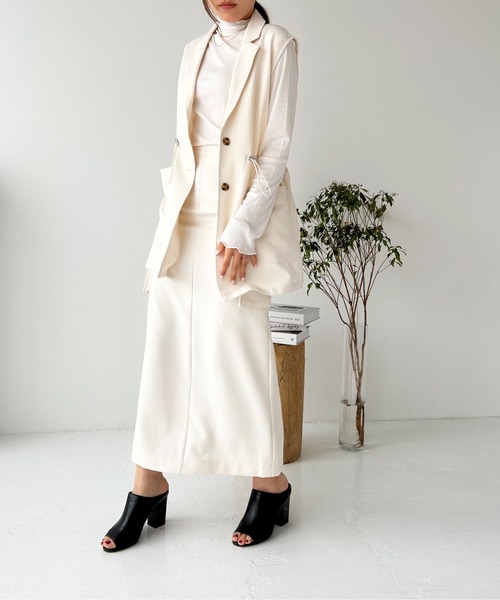 Meli rich（メリーリッチ）の「カーゴスカート（スカート・レディース・アイボリー/グレイッシュベージュ/カーキ/ブラック・MEDIUM）」の7枚目の写真