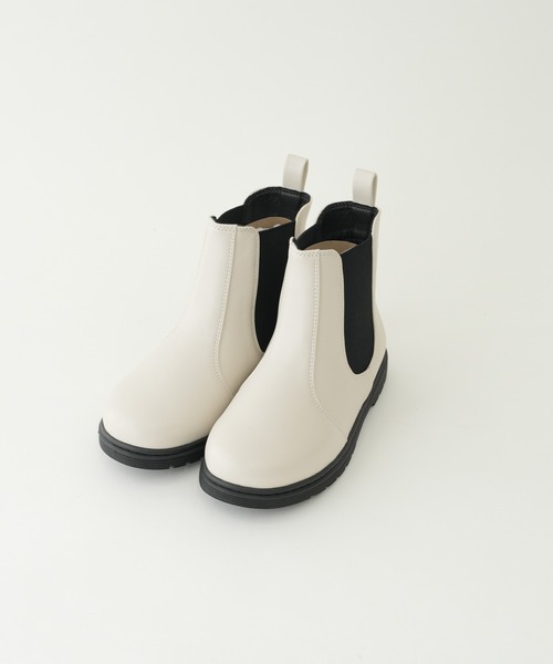 CIAOPANIC TYPY(チャオパニックティピー)の「【KIDS】サイドゴアショートブーツ(ブーツ・キッズ・オフホワイト/ブラック・20/18/19/21)」の3枚目の写真