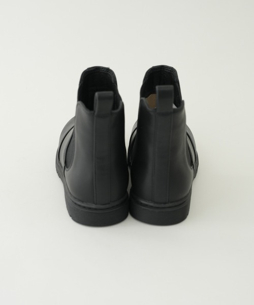 CIAOPANIC TYPY(チャオパニックティピー)の「【KIDS】サイドゴアショートブーツ(ブーツ・キッズ・オフホワイト/ブラック・20/18/19/21)」の7枚目の写真