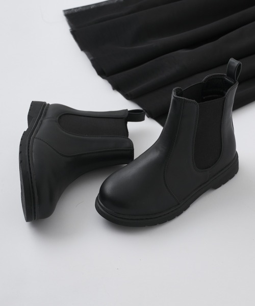 CIAOPANIC TYPY(チャオパニックティピー)の「【KIDS】サイドゴアショートブーツ(ブーツ・キッズ・オフホワイト/ブラック・20/18/19/21)」の14枚目の写真