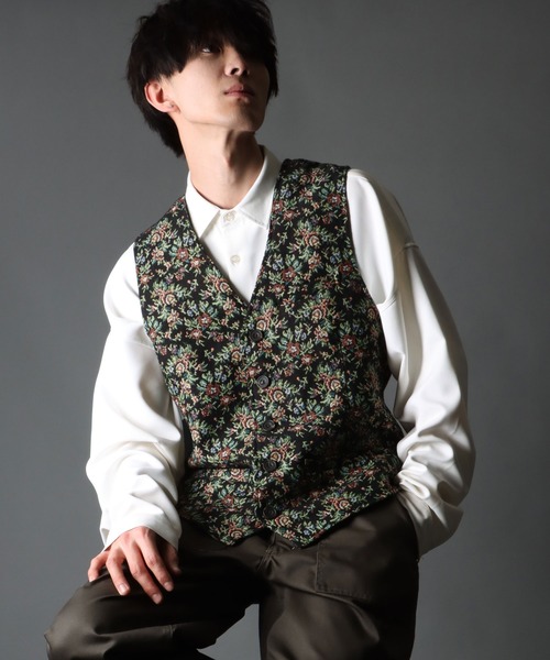 ゴブランベスト　5点まとめ ゴブラン」に該当するベスト一覧 - WEAR