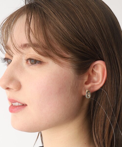 OPAQUE.CLIP（オペークドットクリップ）の「◆ダブルサークルピアス（ピアス（両耳用）・レディース・ライトベージュ/オリーブ・00）」の6枚目の写真