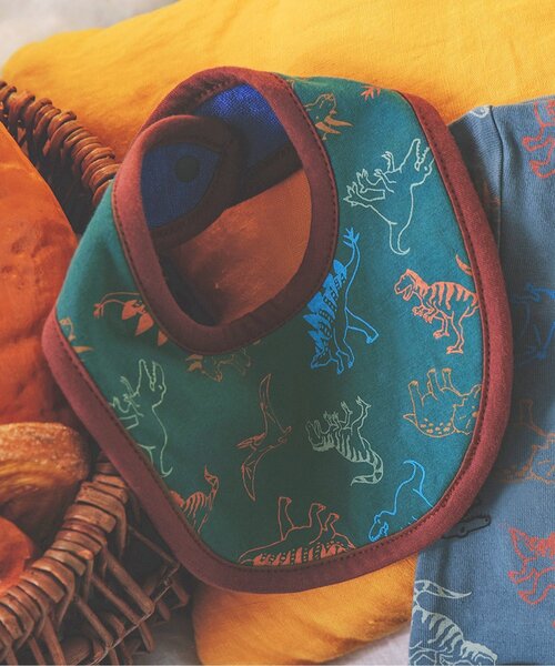 BREEZE(ブリーズ)の「リバーシブルスタイ マイファーストブリーズ (スタイ/よだれかけ・キッズ・オレンジ/ライトグレー/オフホワイト/ミント/エメラルド/グレー/カーキ/ブルー/ブラック/イエロー/ライトイエロー/サックスブルー/ベビーピンク/ピンク/グリーン・80)」の6枚目の写真