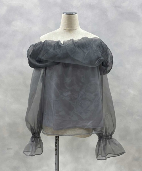 one after another NICE CLAUP（ワンアフターアナザーナイスクラップ）の「オーガンオフショルブラウス（シャツ/ブラウス・レディース・アイボリー/グレー/ピンク・FREE）」の15枚目の写真