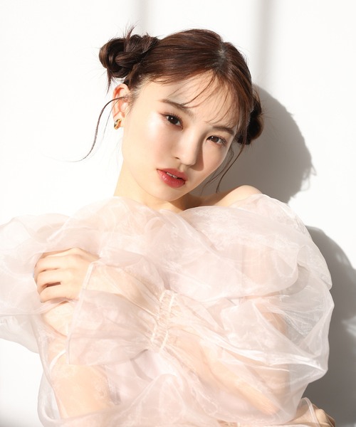 one after another NICE CLAUP（ワンアフターアナザーナイスクラップ）の「オーガンオフショルブラウス（シャツ/ブラウス・レディース・アイボリー/グレー/ピンク・FREE）」の7枚目の写真