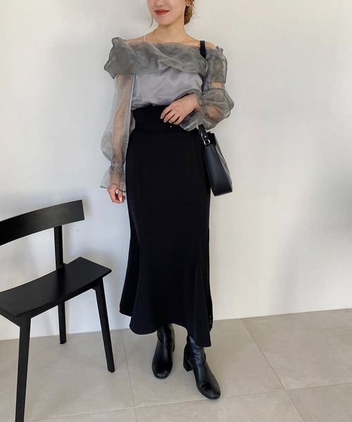 one after another NICE CLAUP（ワンアフターアナザーナイスクラップ）の「オーガンオフショルブラウス（シャツ/ブラウス・レディース・アイボリー/グレー/ピンク・FREE）」の9枚目の写真