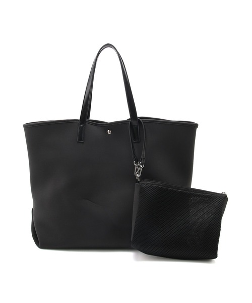 ADAM ET ROPE'(アダムエロペ)の「【A4対応】ネオプレンマルチトートバッグ(トートバッグ・レディース・ピンク/ブラック系その他・FREE)」の8枚目の写真