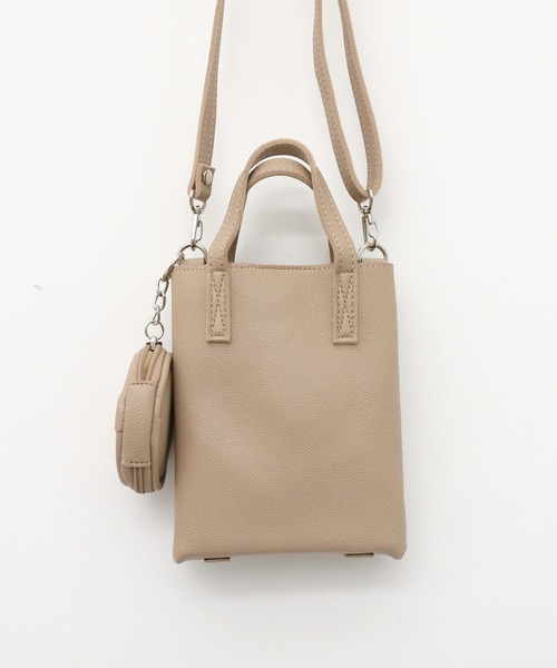 CEMONEMO(セモネモ)の「【マルチケース付き】 2way スクエア ミニ ショルダーバッグ(ショルダーバッグ・レディース・ブラウン/ホワイト/ベージュ/ブラック・FREE)」の4枚目の写真