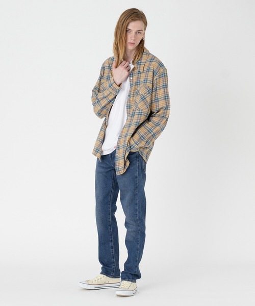 Levi's(リーバイス)の「Levi's/リーバイス 【WEB限定】502(TM) テーパージーンズ ミディアムインディゴ STONEWASH(デニムパンツ・メンズ・インディゴブルー・W34 L32/W29 L32/W36 L32/W30 L32/W31 L32/W32 L32/W28 L32/W33 L32)」の4枚目の写真