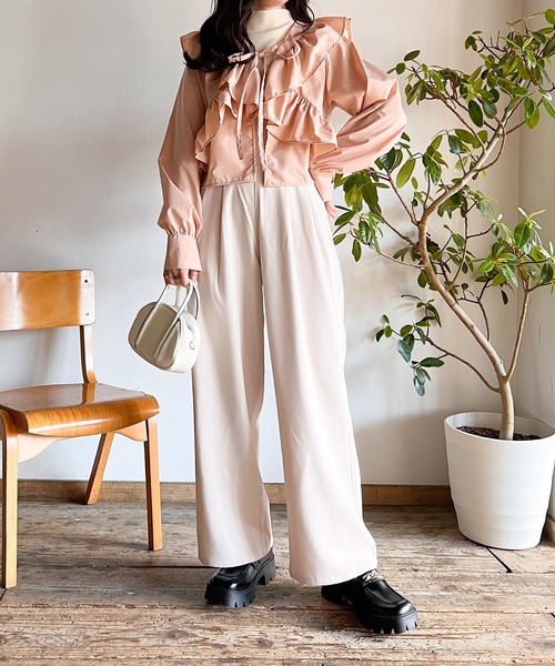 Mysa&Liina(ミーサリーナ)の「ボレロブラウス×タンクセット(シャツ/ブラウス・レディース・ブラック/ピンクベージュ/オフホワイト・M)」の8枚目の写真