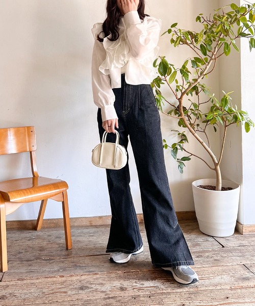 Mysa&Liina(ミーサリーナ)の「ボレロブラウス×タンクセット(シャツ/ブラウス・レディース・ブラック/ピンクベージュ/オフホワイト・M)」の9枚目の写真