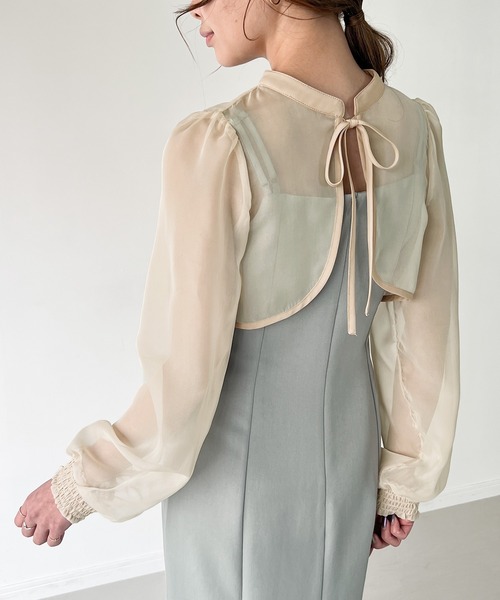 JUNOAH（ジュノア）の「シアーリボンボレロ（カーディガン/ボレロ・レディース・ブラック/クリーム/モカ/ブラック×ブラック/グレイッシュベージュ/ホワイト・LARGE/X-LARGE/MEDIUM/SMALL）」の16枚目の写真