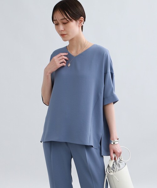 INDIVI（インディヴィ）の「◆【こなれSETUP/洗える】ドルマンスリーブブラウス（シャツ/ブラウス・レディース・サックスブルー系5/ブラック/グレー系その他6/ライトグリーン系/チャコール/ベージュ系5・05/12/13/15 /34/38）」の6枚目の写真