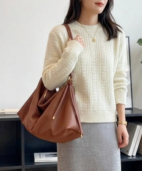 STYLEBLOCK(スタイルブロック)の「PUレザーシンプルショルダーバッグ(ショルダーバッグ・レディース・グレー/ブラック/ブラウン/ブラウン系その他/ベージュ系その他/レッド系その他・FREE)」の13枚目の写真