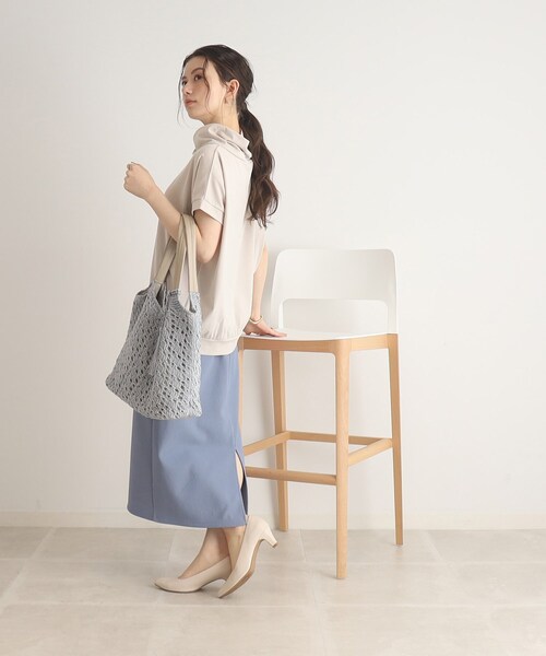 DRESKIP（ドレスキップ）の「◆【接触冷感】手軽に抜け感コーデ！抜け衿トップス（Tシャツ/カットソー・レディース・ナチュラル/ブラック/サンドベージュ/ライトグリーン/オフホワイト・02/03/04）」の19枚目の写真