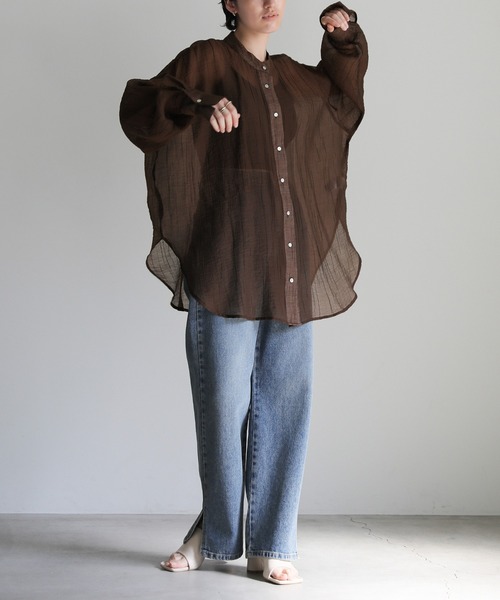 select MOCA（セレクトモカ）の「クリンクルシアーバンドカラーオーバーシャツ（シャツ/ブラウス・レディース・ダークベージュ/ブラウン/ブラック・FREE）」の22枚目の写真