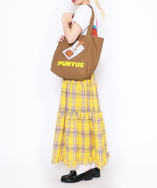 PUNYUS(プニュズ)の「フード柄トートバッグ(トートバッグ・レディース・ブルー/サックスブルー/グリーン/レッド/ピンク/イエロー/オレンジ/ベージュ/パープル/ライトパープル/ブラック/アイボリー/ブラック系その他/ブラウン/その他1・FREE)」の17枚目の写真