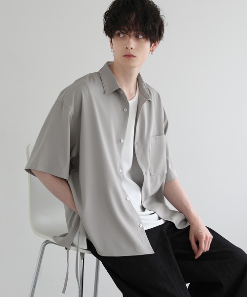 LILL(リル)の「ビッグシルエットポリトロサイドコード5分袖シャツ(シャツ/ブラウス・メンズ・ブラック/ブルー/ホワイト/ライトグレー・L/M/S/XS)」の10枚目の写真