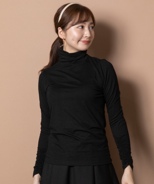 MHBG TOKYO(エムエイチビージートーキョー)の「【全10色展開】 袖ギャザー テンセルタートル(Tシャツ/カットソー・レディース・グリーン/レッド/ブラック/ブルー/パープル/ピンク/オフホワイト/グレー/イエロー/ベージュ・FREE)」の21枚目の写真