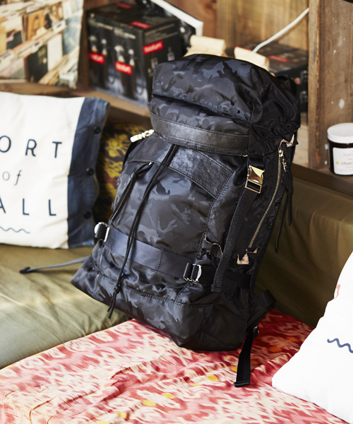 CIAOPANIC(チャオパニック)の「【Ciaopanic】 NYLON BACK PACK(バックパック/リュック・レディース・ブラック/ブラック系その他/ブルー系その他・FREE)」の6枚目の写真