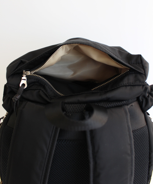 CIAOPANIC(チャオパニック)の「【Ciaopanic】 NYLON BACK PACK(バックパック/リュック・レディース・ブラック/ブラック系その他/ブルー系その他・FREE)」の9枚目の写真