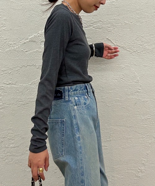 LOUNGEDRESS（ラウンジドレス）の「BASICテレコロンT（Tシャツ/カットソー・レディース・オフホワイト/チャコールグレー/ブラック/ベージュ・FREE）」の11枚目の写真