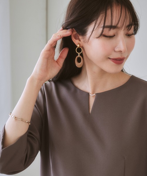 7days Life Styling(セブンデイズライフスタイリング)の「ゴールドパーツ使いウエスト切替フレアワンピース(ワンピース・レディース・チェック/モカ/ネイビー・LL/S/L/M)」の13枚目の写真