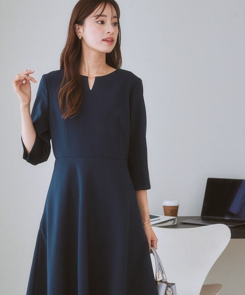 7days Life Styling(セブンデイズライフスタイリング)の「ゴールドパーツ使いウエスト切替フレアワンピース(ワンピース・レディース・チェック/モカ/ネイビー・LL/S/L/M)」の17枚目の写真