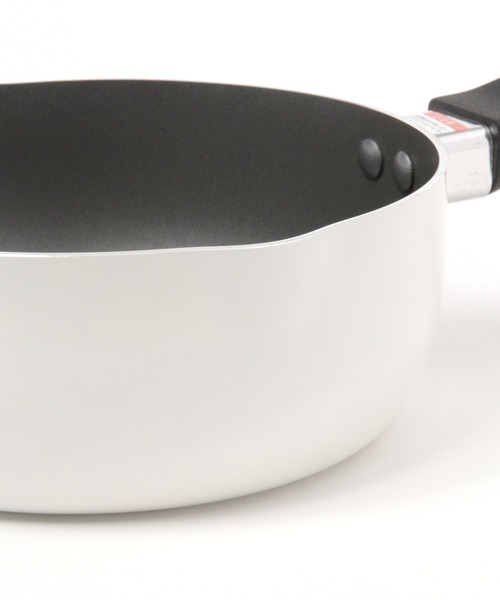 LAKOLE（ラコレ）の「フッ素加工IH平鍋[18cm] / 968021（鍋/フライパン・レディース・アイボリー・FREE）」の9枚目の写真