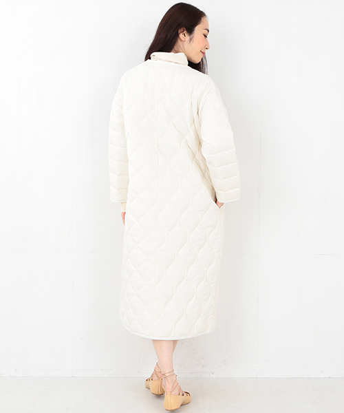 Ray BEAMS（レイビームス）の「■RBS / キルト切り替え ロングコート（ナイロンジャケット・レディース・オフホワイト/オリーブ・0/1）」の5枚目の写真