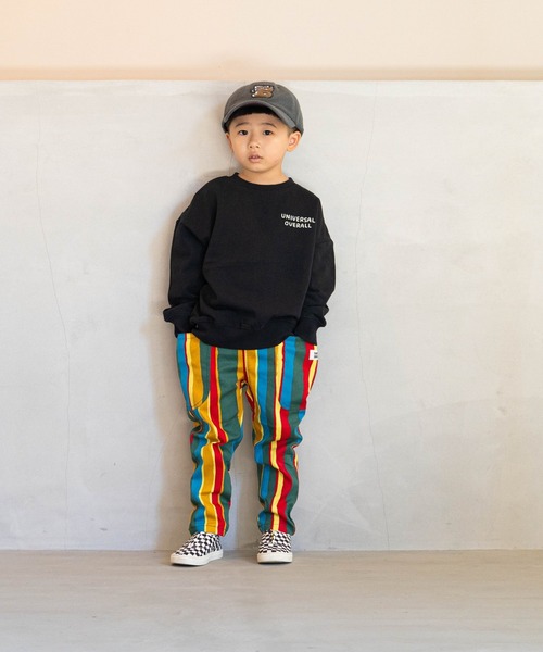UNIVERSAL OVERALL（ユニバーサルオーバーオール）の「【UNIVERSAL OVERALL】別注プリントトレーナー（80～150cm）（スウェット・キッズ・ベージュ/オフホワイト/ブラック・80/90/95/100/110/120/130/140/150）」の5枚目の写真
