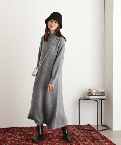 N.(N. Natural Beauty Basic)(エヌエヌナチュラルビューティーベーシック)の「◆セミAラインニットワンピース(ワンピース・レディース・オレンジ/グレー/ベージュ・MEDIUM)」の17枚目の写真