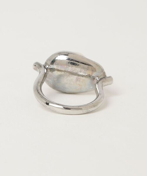 ADER(アデル)の「ADER.bijoux アデルビジュー /PEARL ring パールリング(リング・レディース・シルバー/ゴールド・フリ-)」の3枚目の写真