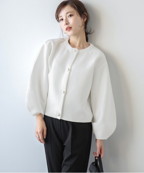 Lajour(ラジュール)の「日本製 ニットカーディガン(カーディガン/ボレロ・レディース・ホワイト/ブラック・フリー)」の14枚目の写真