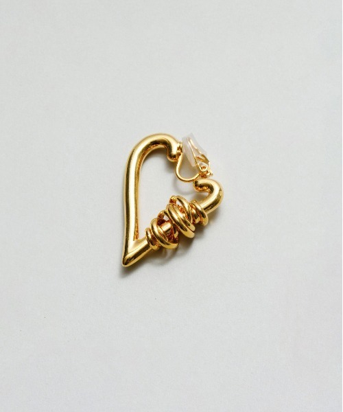 LAPUIS（ラピュイ）の「LAPUIS(ラピュイ)COIL HEART HOOP EARRINGS（イヤリング・レディース・マルチ/シルバー/ゴールド・FREE）」の6枚目の写真