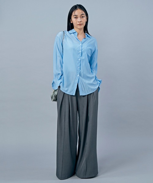 LIENCOEUR（リアンクール）の「ドロップダウンルーズシアーシャツ（シャツ/ブラウス・レディース・ライトブルー/ホワイト・SMALL/MEDIUM）」の10枚目の写真