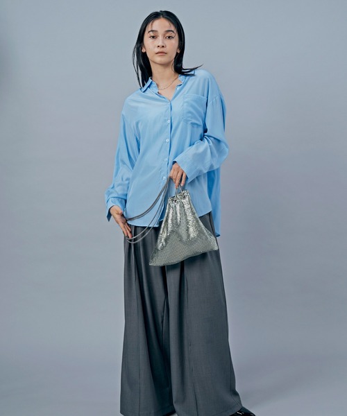 LIENCOEUR（リアンクール）の「ドロップダウンルーズシアーシャツ（シャツ/ブラウス・レディース・ライトブルー/ホワイト・SMALL/MEDIUM）」の11枚目の写真