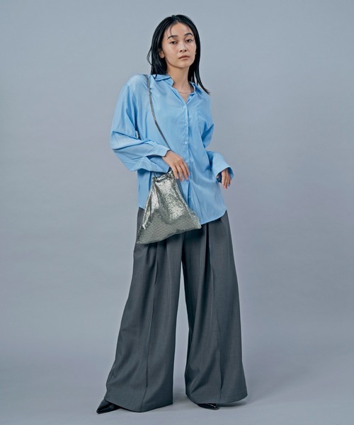 LIENCOEUR（リアンクール）の「ドロップダウンルーズシアーシャツ（シャツ/ブラウス・レディース・ライトブルー/ホワイト・SMALL/MEDIUM）」の13枚目の写真