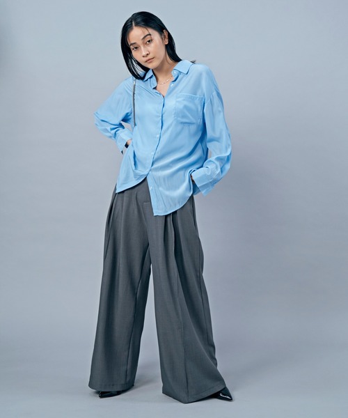 LIENCOEUR（リアンクール）の「ドロップダウンルーズシアーシャツ（シャツ/ブラウス・レディース・ライトブルー/ホワイト・SMALL/MEDIUM）」の17枚目の写真