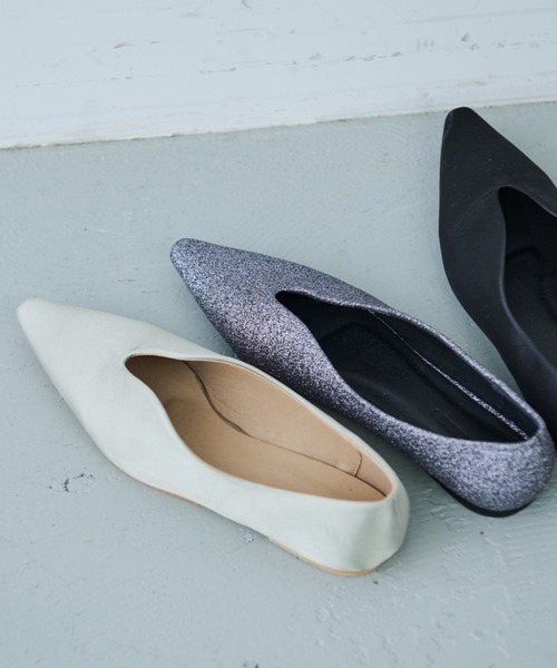 Aunt Marie's(アントマリーズ)の「Uカットパンプス/アソート(パンプス・レディース・その他/グレイッシュベージュ/ブラック・S/L/M)」の19枚目の写真