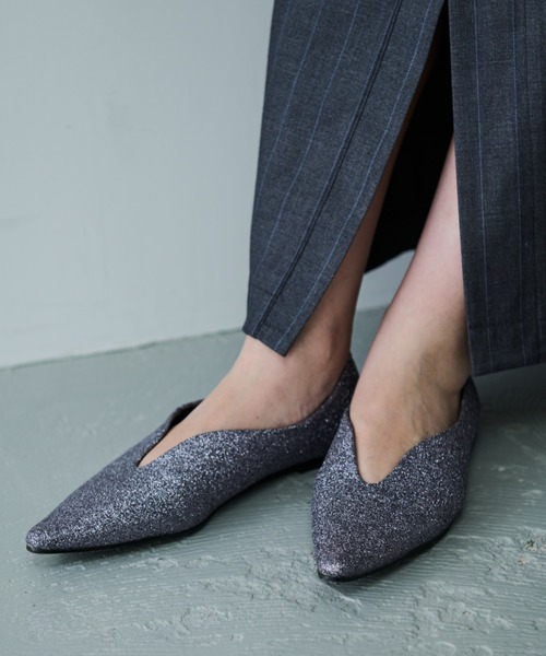 Aunt Marie's(アントマリーズ)の「Uカットパンプス/アソート(パンプス・レディース・その他/グレイッシュベージュ/ブラック・S/L/M)」の13枚目の写真