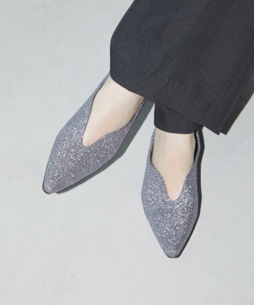 Aunt Marie's(アントマリーズ)の「Uカットパンプス/アソート(パンプス・レディース・その他/グレイッシュベージュ/ブラック・S/L/M)」の22枚目の写真