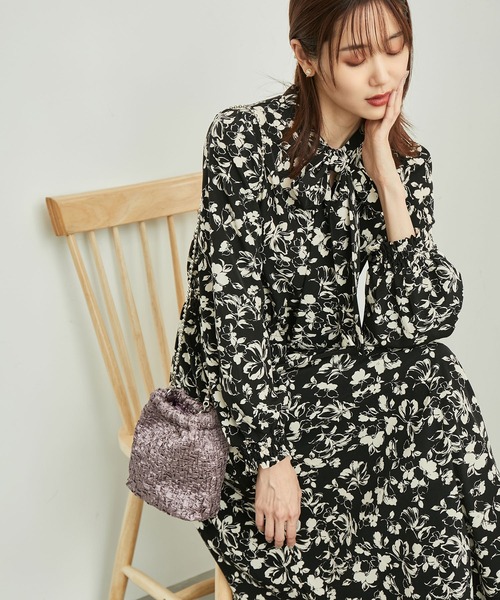 ROPE' PICNIC（ロペピクニック）の「フラワープリントリボンワンピース（ワンピース・レディース・ブルー系その他/キナリ/ブラック系その他・38）」の7枚目の写真