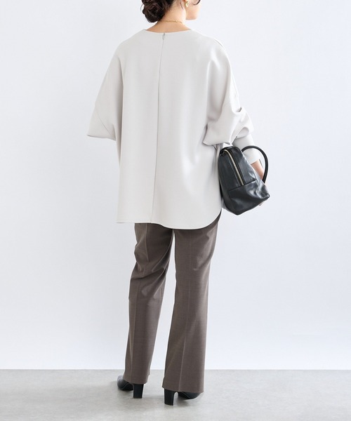 新品✨【RIVE DROITE】ダンボールポンチョプルオーバー　ホワイト RIVE DROITE｜【楽ちんキレイ】ダンボールポンチョプルオーバー